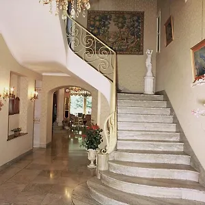 3* Hotel Excelsior